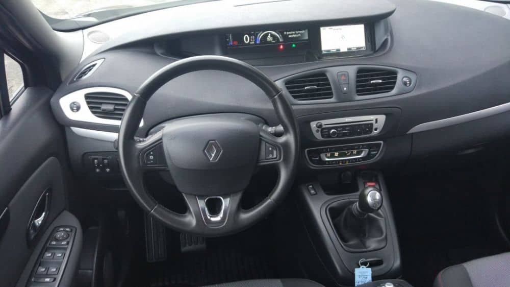 Vand Renault Grand Scenic Diesel Din 2014 Mica Publicitate